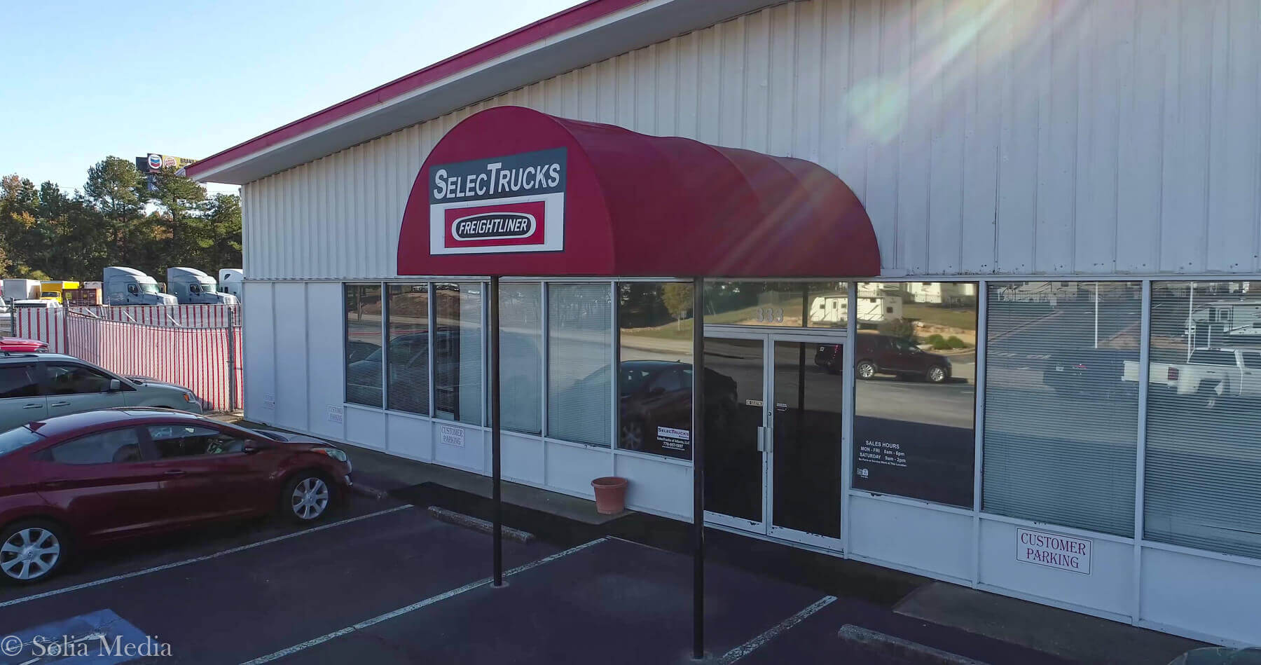 About SelecTrucks Atlanta